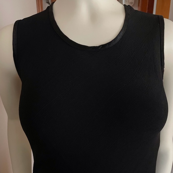 Dress - Picture 7 of 13